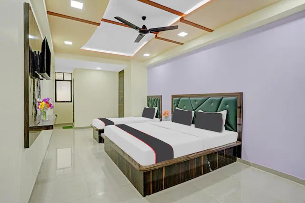 Hotel Ggc Inn Αχμπανταμπάντ Εξωτερικό φωτογραφία